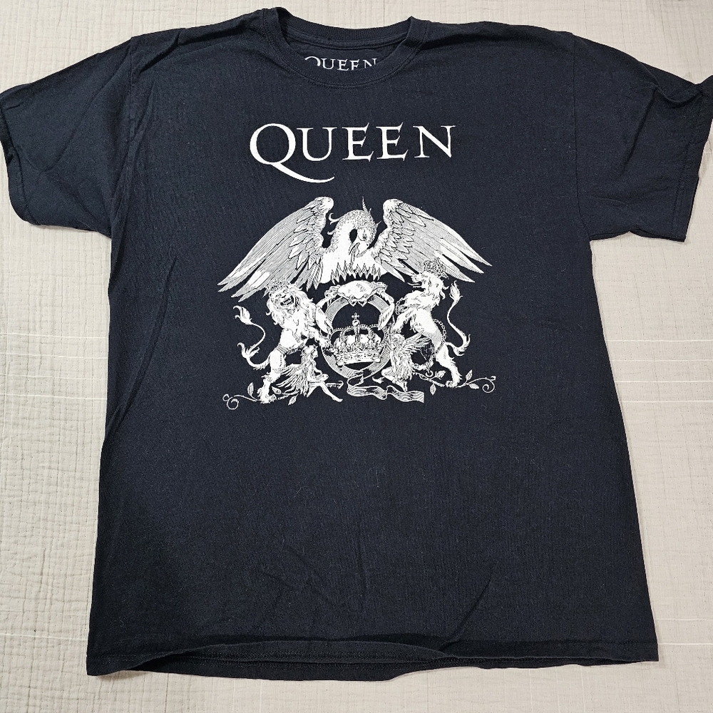 "Queen" Band Tee Wmns Size Large